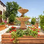 Arapaki Secret Garden, Ground Floor Deluxe Suite, Private Pool, Sauna, Sea View Maison d'hôtes Vournikas