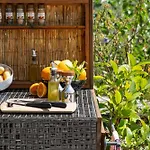Arapaki Secret Garden, Ground Floor Deluxe Suite, Private Pool, Sauna, Sea View Maison d'hôtes Vournikas
