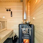 Arapaki Secret Garden, Ground Floor Deluxe Suite, Private Pool, Sauna, Sea View Maison d'hôtes Vournikas