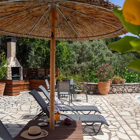 Arapaki Secret Garden, Ground Floor Deluxe Suite, Private Pool, Sauna, Sea View